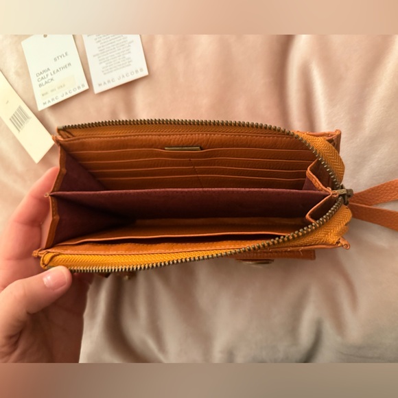 Marc Jacobs Wallet - Picture 15 of 16